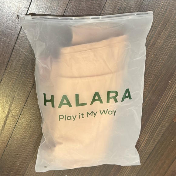 NWT Women's Halara Flex™ High Waisted Crossover Casual Flare Jeans, size S - Picture 10 of 10